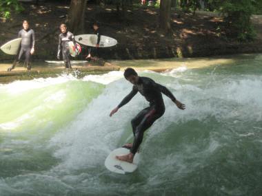 surfing munich