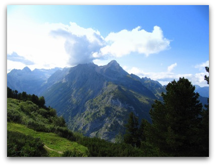 alps-from-schachen