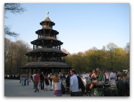 beergarden-chinesischer-turm