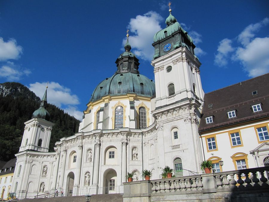 ettal abbey towers