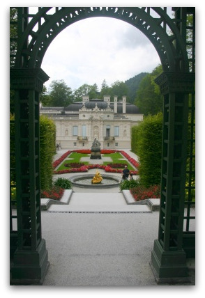 linderhof-archway-europe-bavaria