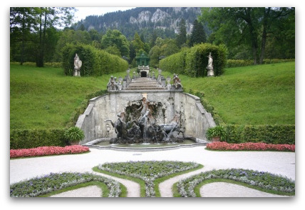 linderhof-waterfall-garden-bavaria-europe