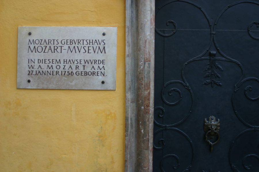 mozart birthplace plaque salzburg