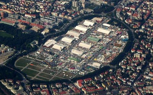 munich-oktoberfest-2013-grounds