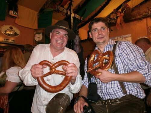 munich-oktoberfest-2014-pretzels-of-oktoberfest