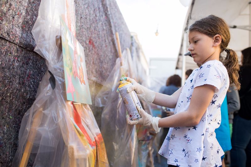 Munich-streetlife-children