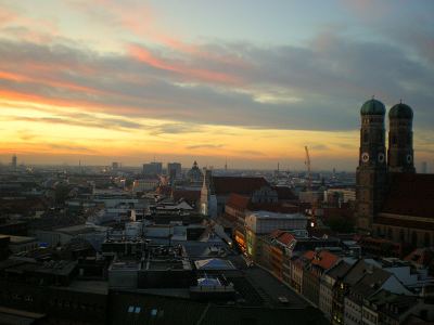 night-view-of-munich