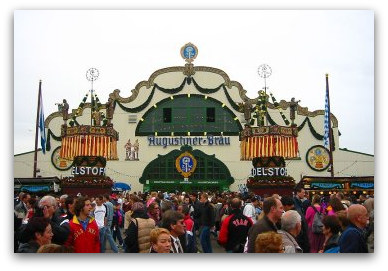 oktoberfest-beer-tent-augustiner