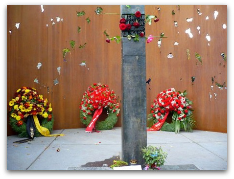 oktoberfest-terrorism-memorial