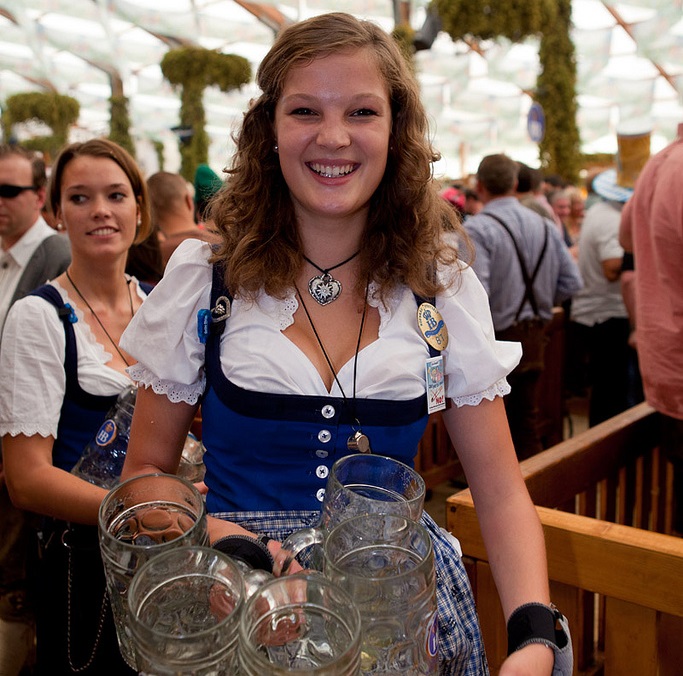 oktoberfest waitress