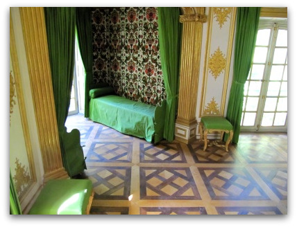 pagodenburg-rest-room