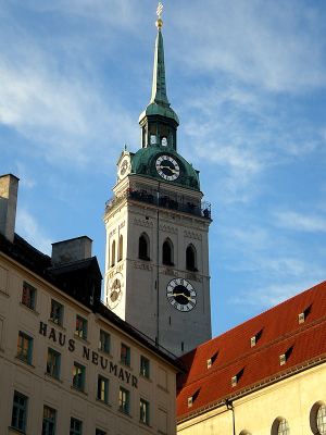 Peterskirche-munich-church