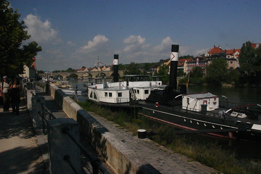 old steamboat regensburg