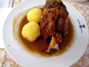 schweinshaxe-oktoberfest